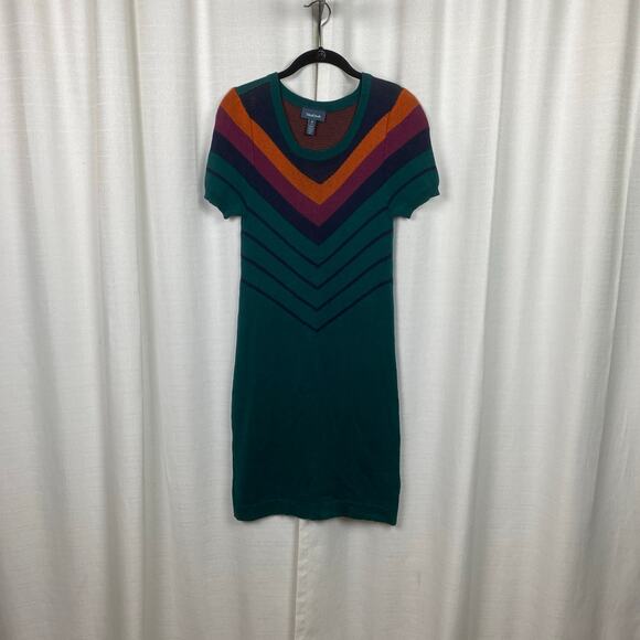 Modcloth Dresses & Skirts - ModCloth Green Multi Chevron Sweater Midi Dress Sz.M